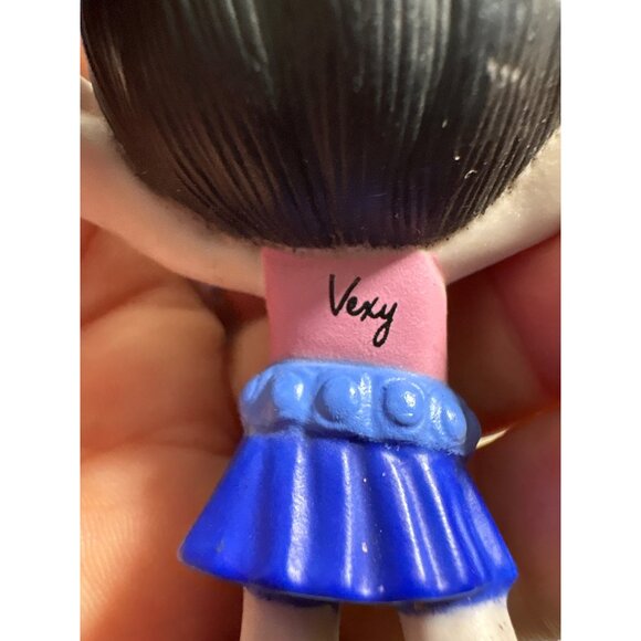 Smurfs Vexy Toy Figure McDonalds 2013 Happy Meal - Picture 4 of 7